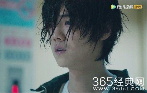 鹿晗连续6天拍打戏中暑，这到底是怎么回事？