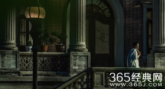 电影《第一炉香》今日发布剧照