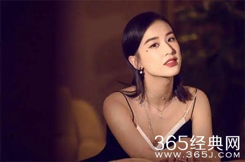 黄圣依拍戏时头部受伤，这到底是怎么回事？