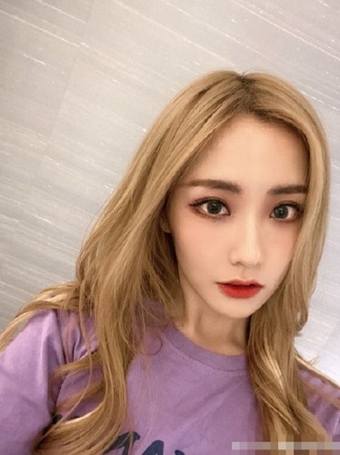 王艺瑾就接棒失误发文道歉  何洛洛暖心回复