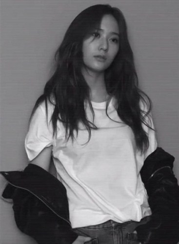 郑秀晶与SM解约：准备全新出发