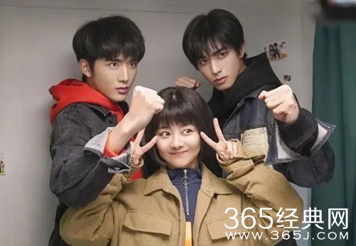 《以家人之名》凌霄与子秋联盟收服李尖尖