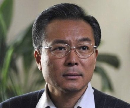 演员谢园离世， 陈凯歌张艺谋等发文悼念