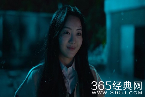 《僵尸校园》女主南拉被咬为什么没事