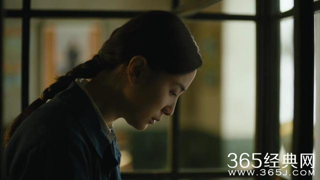 《人世间》周蓉旅居海外原因