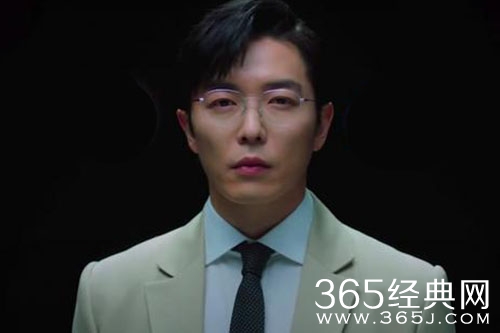 《Crazy love》（疯狂爱情）上线时间