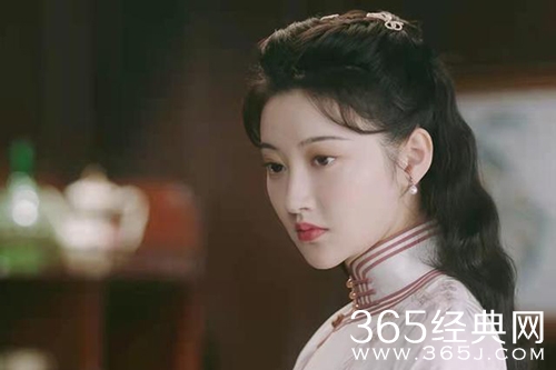 《流光之城》冯世真身世成谜