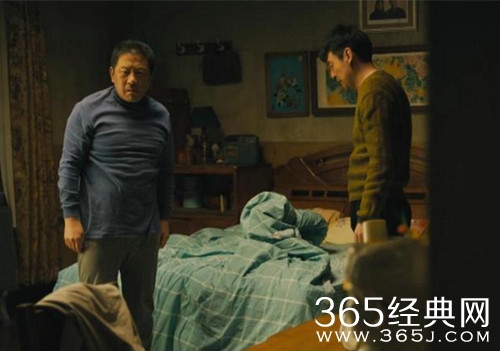 《人世间》周秉昆搬家不和父亲说