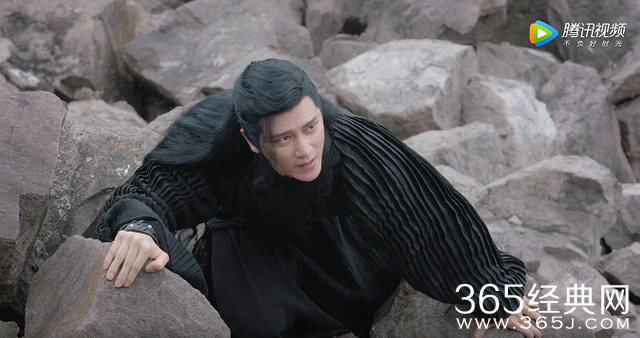 《镜双城》苏诺身份