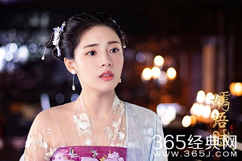 《嫣语赋》秋珉入宫成玄女