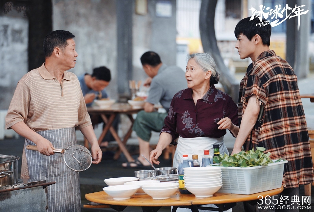 《冰球少年》陈父的改变