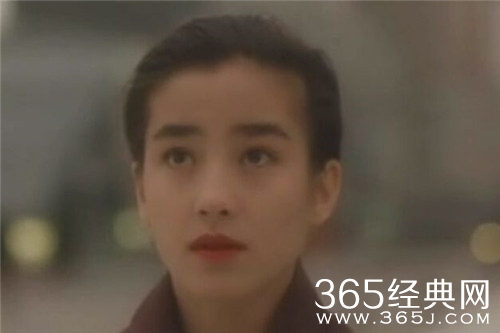 宫泽理惠18岁时拍全裸写真图片曝光 系母亲出卖