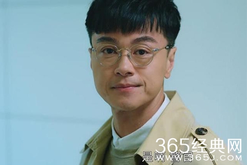 《黑金风暴》贺伟廉的身份
