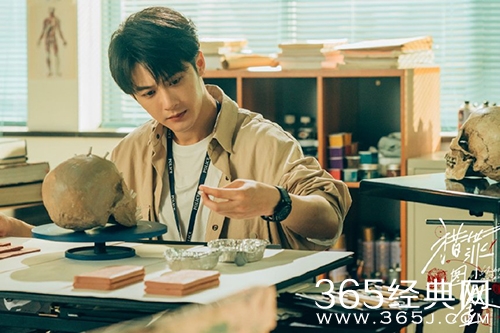 《猎罪图鉴》m是被谁杀的