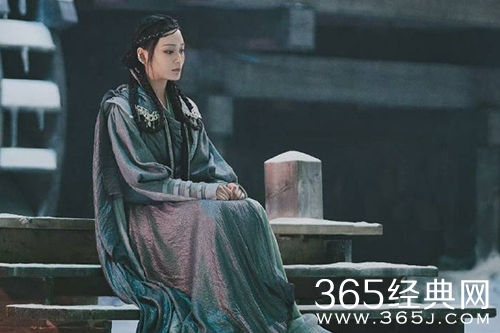 《与君初相识》卿瑶结局