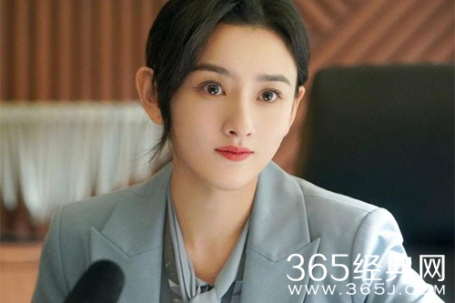 《才不要和老板谈恋爱》钱唯通过考试