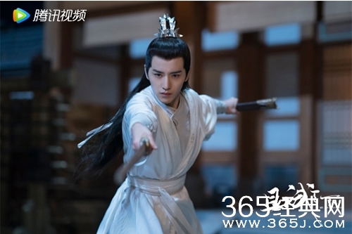《且试天下》修久容原著结局