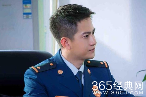 《蓝焰突击》男主结局