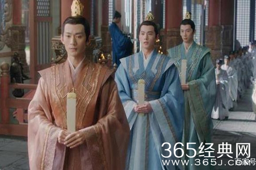 《且试天下》丰苌为护兰息坠楼