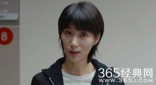 《重生之门》苍蝇的身份