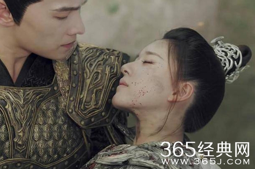 《且试天下》白风夕堵炮口