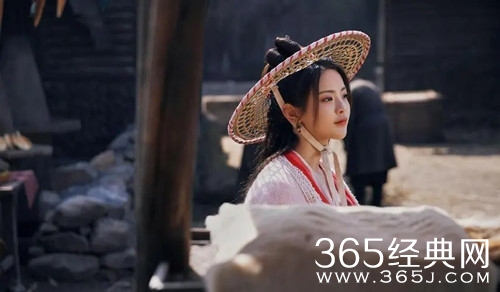 《说英雄谁是英雄》温柔的家世背景