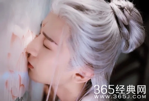 《沉香如屑》应渊白发原因
