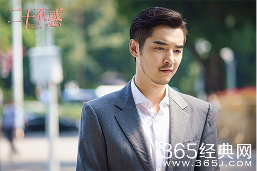 《二十不惑2》周寻和姜小果的关系