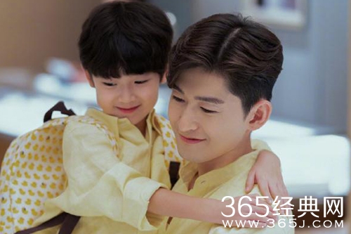 《东八区的先生们》金刚的身世