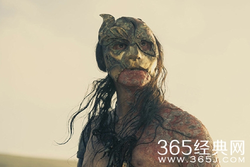 《龙之家族》中的螃蟹喂食者介绍