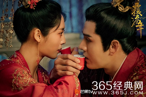 《覆流年》陆安然嫁给穆泽