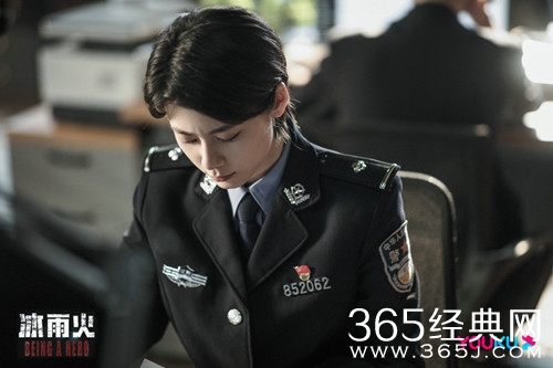 《冰雨火》震撼收官，赵昭仪反套路“蓝朋友”引关注