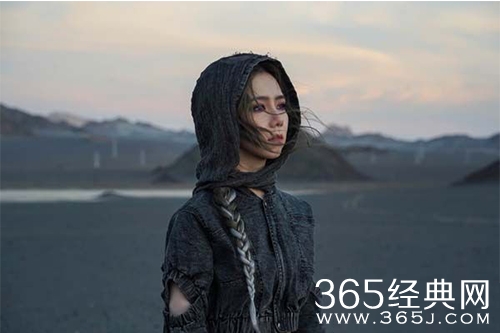 G.E.M.邓紫棋《夜的尽头》振奋上线，元宇宙CP废土重逢奔赴启示之门