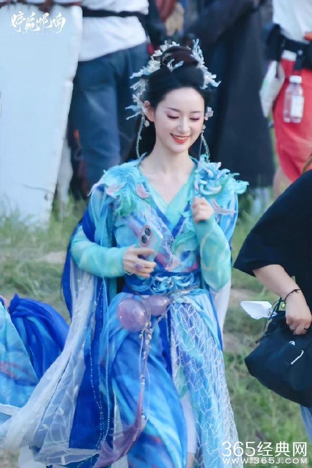 《狐妖小红娘》胡连馨涂山容容造型曝光，妆造真的惊艳