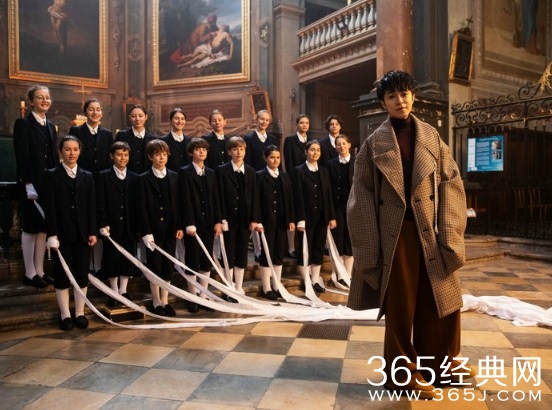 吴青峰新歌《催眠大师》再曝惊喜合作，希望重拾音乐信仰