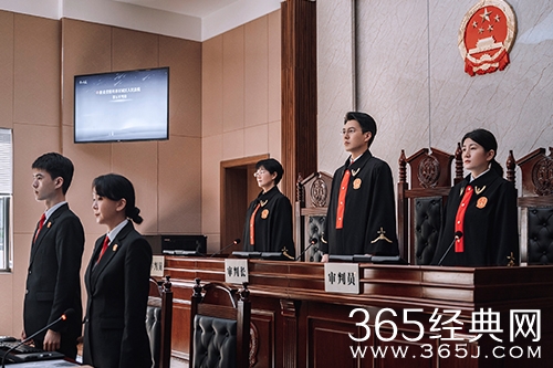 聚焦法治中国新航程，电视剧《底线》展现法治文明新进步