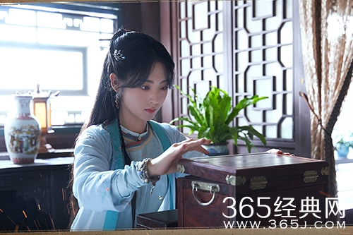 《飞狐外传》程灵素吃药的原因