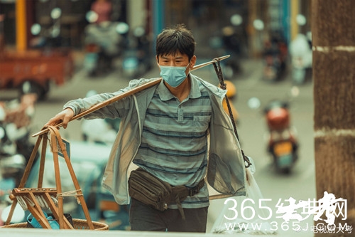 《大考》周美仁不工作的原因