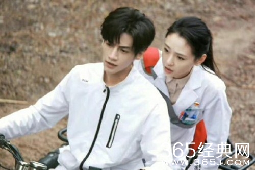 《追光者》展颜父亲找人