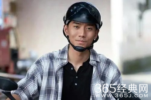 《追光者》熊非结局