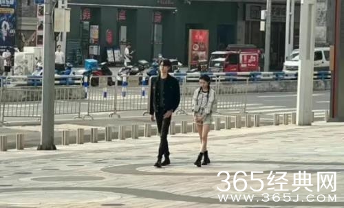 《离心力》剧情介绍