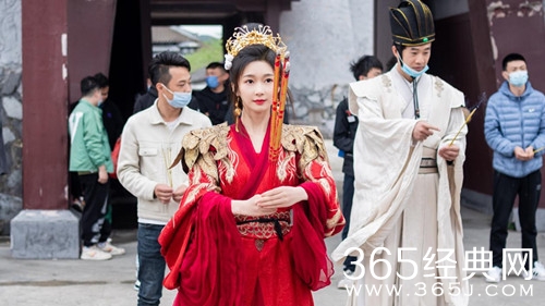 《神农博士后》周蓉倩上演古装甜宠跨时空爱恋