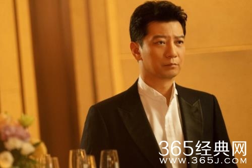 周梅森《大博弈》收视登顶，百年企业逆袭上市后再遇新挑战