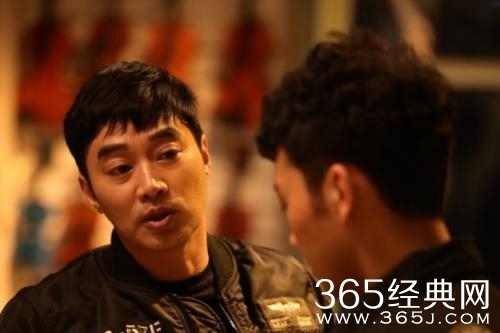 曹茜茜执导电影《您好，北京》同名主题曲隆重发布，用歌声传递勇气与希望