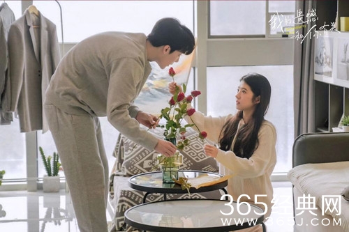 《我的遗憾和你有关》热映，何蓝逗曹煜辰引共鸣