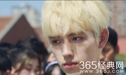 《点燃我温暖你》中的打火机