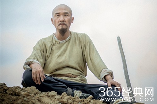 《天下长河》靳辅原型