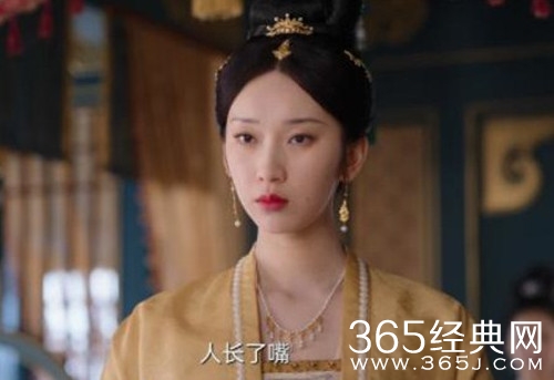 《卿卿日常》元英原型