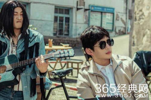 年代重生爽剧《重返1993》开播 看小人物如何乘时代风口逆袭翻盘