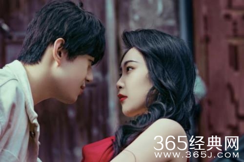 年代重生爽剧《重返1993》开播 看小人物如何乘时代风口逆袭翻盘